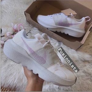 New 🍭 Nike Sustainable Runners Lilac 8.5W
